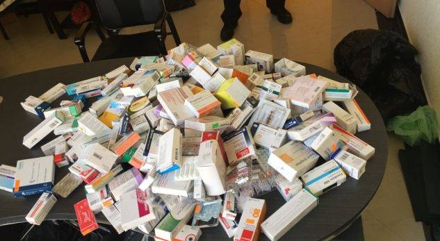 Yüzlerce Kilogram  Yasa Dışı ve Sırbistan Bandrollu İlaçlar  Ele Geçirildi