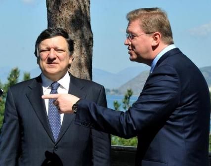 Barroso ve Fuele Cuma Günü Kosova Ziyaretine Geliyor
