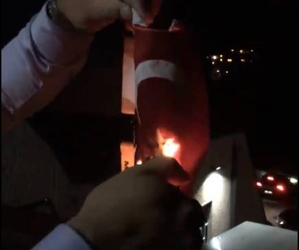 Dedaj Fanatikleri Türk Bayrağını Yaktı