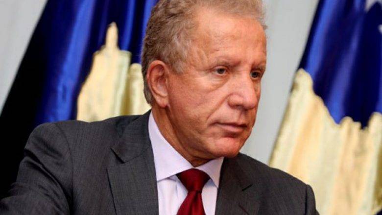 Pacolli’den Merkel’e Destek