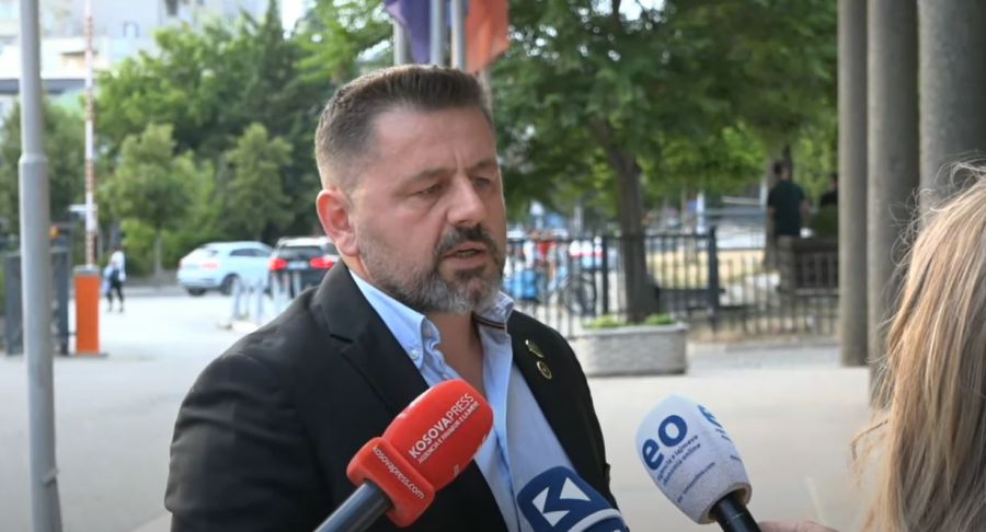 Bekë Berisha: Albulena Haxhiu’ya da Oy Vereceğim