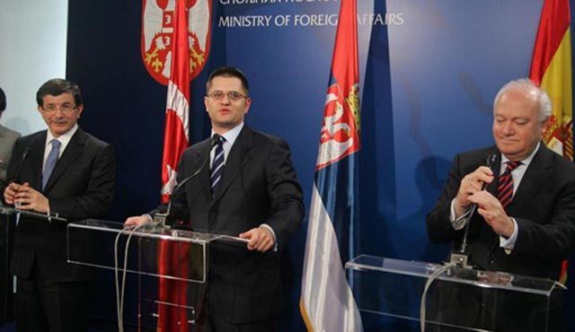 Sırbistan Sarayova Zirvesinde Kosova'yı Devlet Olarak İstemiyor