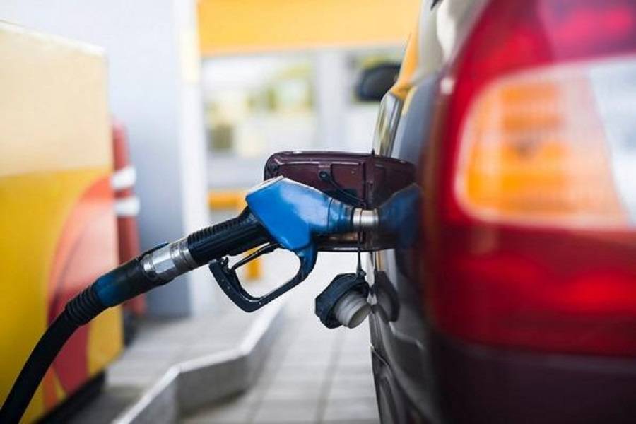 Benzine Bugün 1 Cent Zam Geldi