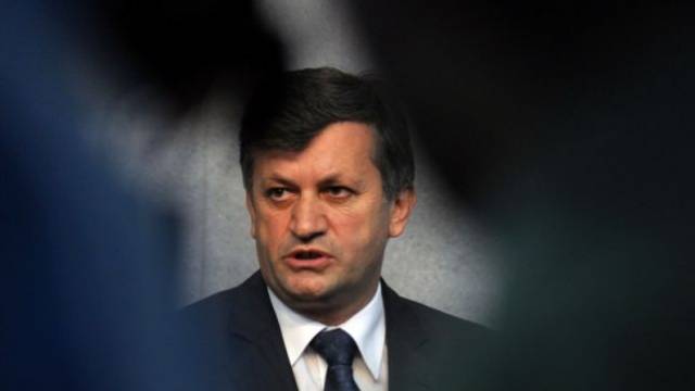 Beqiri, Thaçi'nin Mustafa ile Buluşmasından Sonra LDK-nın Tutumunu Anlattı
