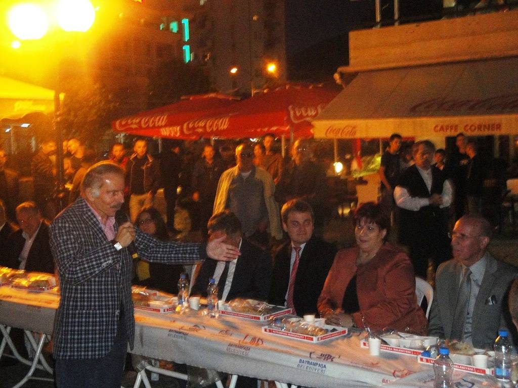 Bereket Konvoyu Prizren'de Ramazan Akşamlarına Ayrı Bir Renkl Kattı