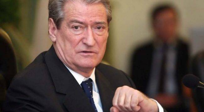 Berisha, Merkel’in Tutumunu Selamladı
