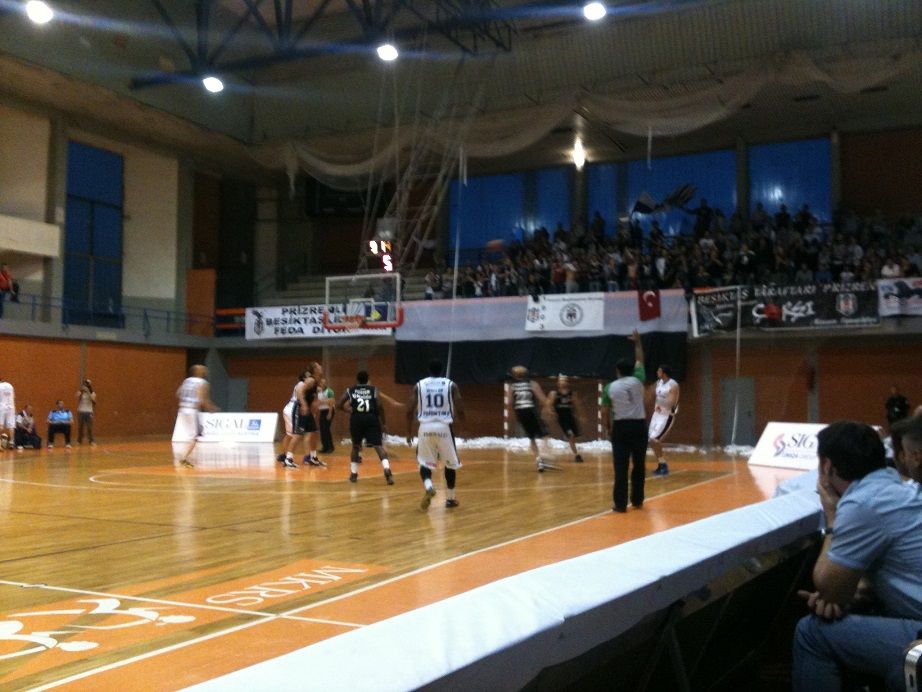 Beşiktaş Coşkusu Prizren'de de Sürdü