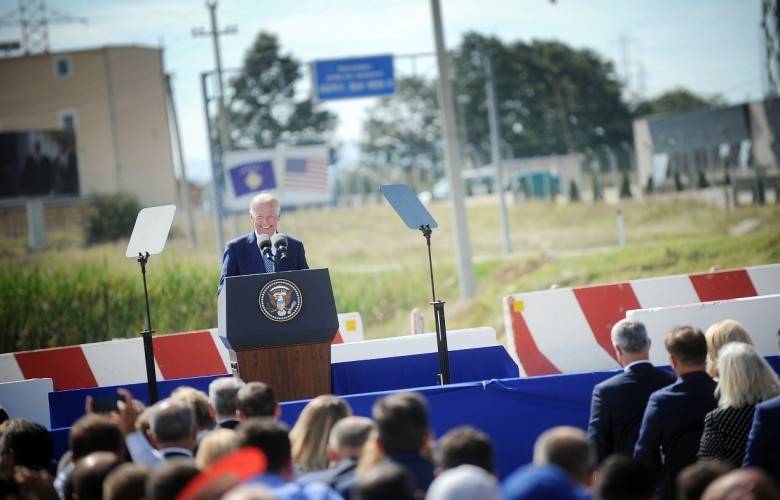 İngiltere Medyası: İyi Oynaması' Halinde Biden Kosova'ya 2.2 Milyar Dolar Vaat Etti