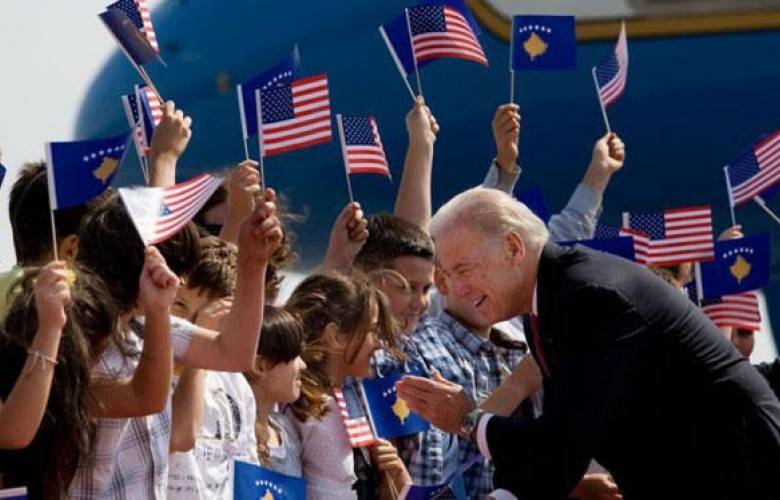 Joe Biden Bugün Priştine'de
