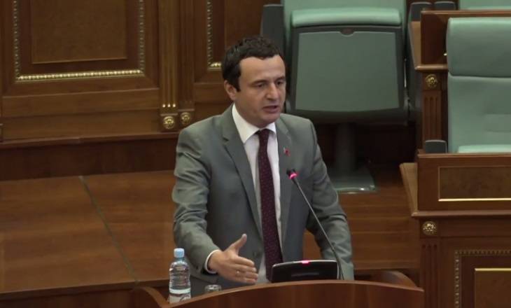 Albin Kurti, Neden Aşı Yaptırdığını Açıkladı