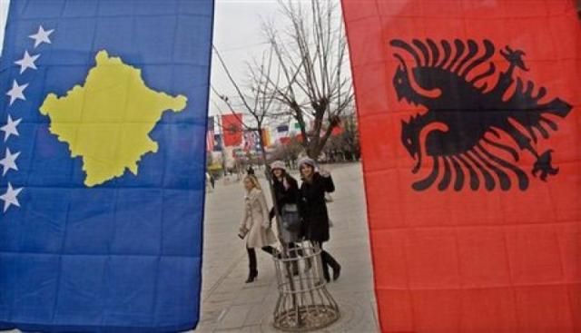 Uluslararası Kurumlar Birleşmeye Karşı