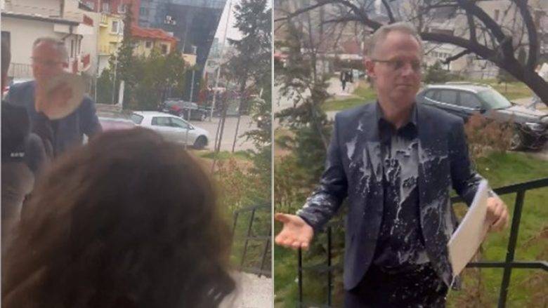 Başbakan Yardımcısı Bislimi’ye Pasta ve Sütlü Saldırı