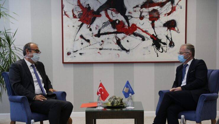 Büyükelçi Sakar, Başbakan Yardımcısı Bislimi İle Görüştü