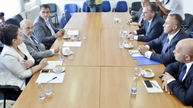 Blok, Meclis'in Gelecek Hafta Çalışmalarına Devam Etmesini Bekliyor