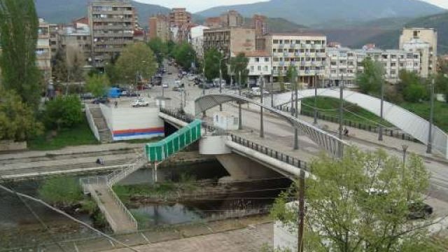 Mitroviça Kuzeyinde Bomba