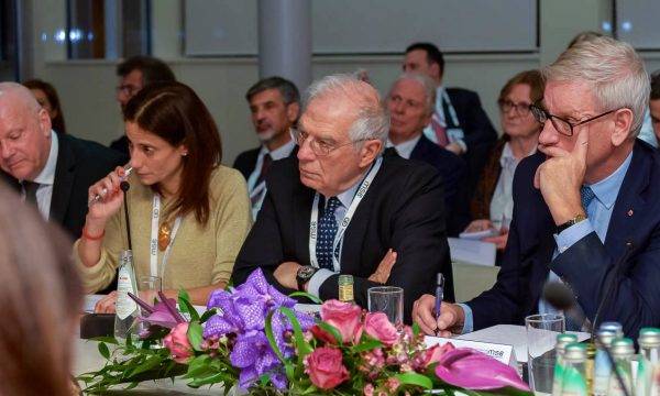 Borell: Anlaşmazlığın Çözümü İçin Tek Yol Diyalog