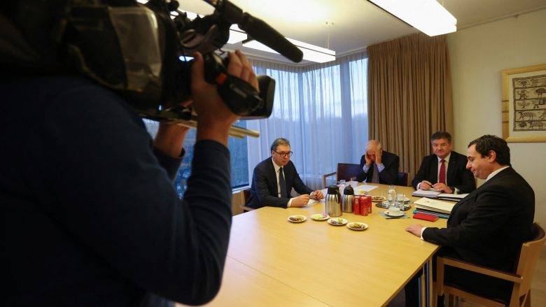 Kurti ve Vuči&cacute; Anlaştı, Ancak Uygulanması Konusunda Daha Fazla Müzakereye İhtiyaç Var