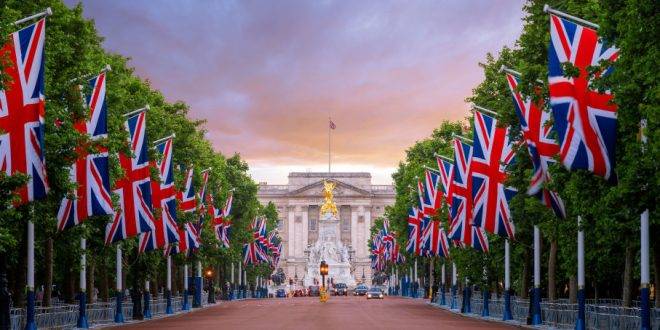 Britanya’dan Anayasaya Saygı Gösterilmesine Çağrı