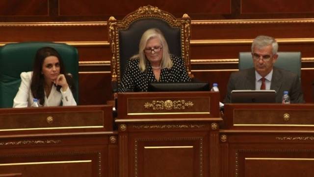 Brovina: Oturumda Tartışmalara İzin Vermem