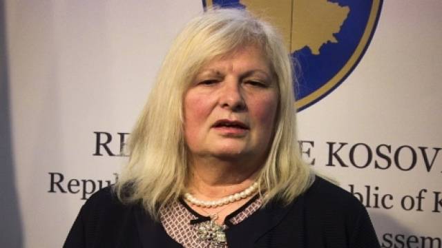 Brovina Oturumun Çağırılmamasından Rahatsız