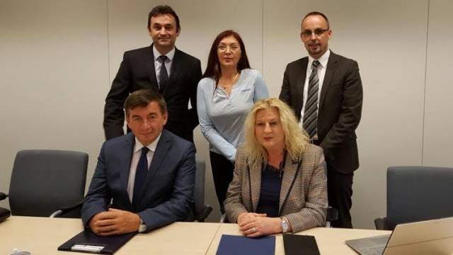 Brüksel'de Diplomaların Karşılıklı Tanıması Anlaşmasına Varıldı