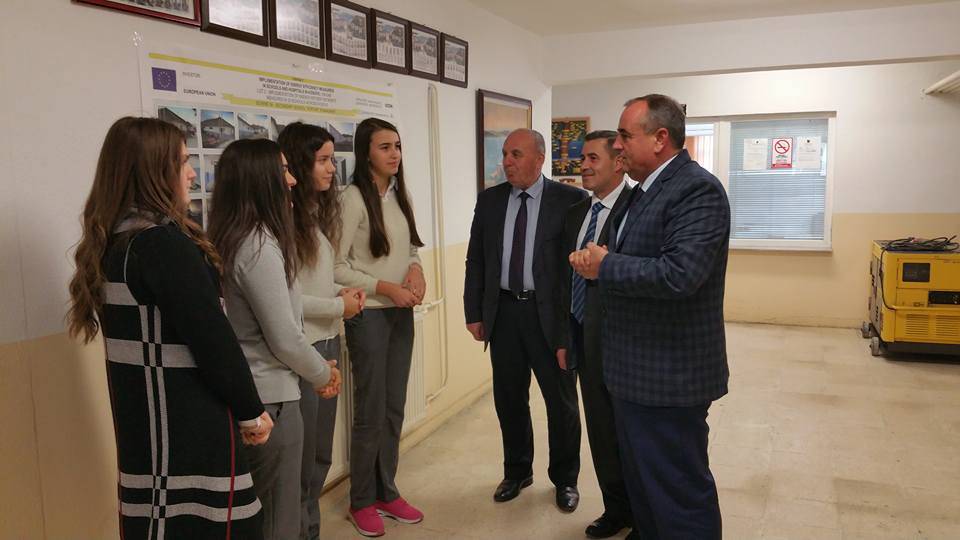 Mamuşa'da 5 Kız Öğrenciye Burs Verildi