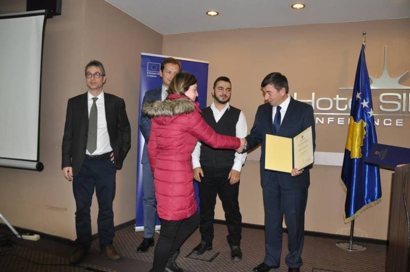 RAE Topluluğu Öğrencilerine 500 Burs Verilecek