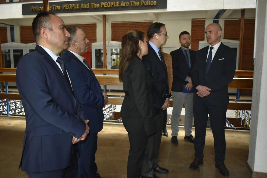 Büyükelçi Angılı, Kosova Kamu Güvenliği Akademisi’ni Ziyaret Etti
