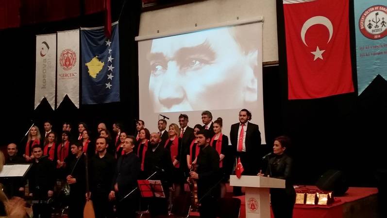 Çanakkale Zaferi Şiir, Hikaye ve Şarkılarla Anıldı