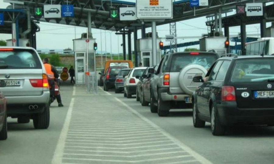 Kosova ile Kuzey Makedonya Arasında Bir Sınır Kapısı Geçici Olarak Açıldı