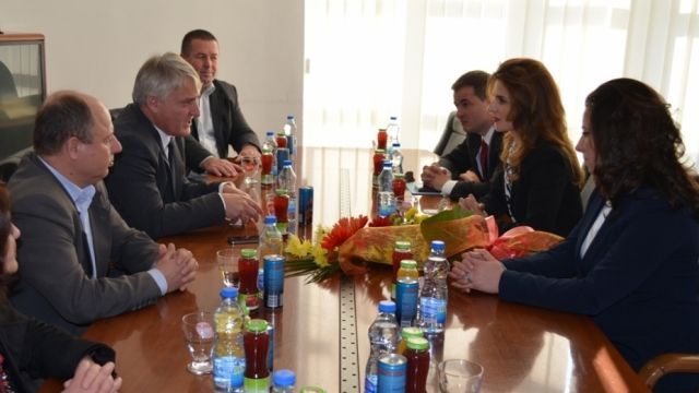 Çitaku Preşevalı Arnavutlara: Yalnız Değilsiniz