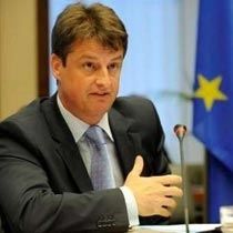 Sırbistan Kosova'yı Tanımadan AB'ye Giremez
