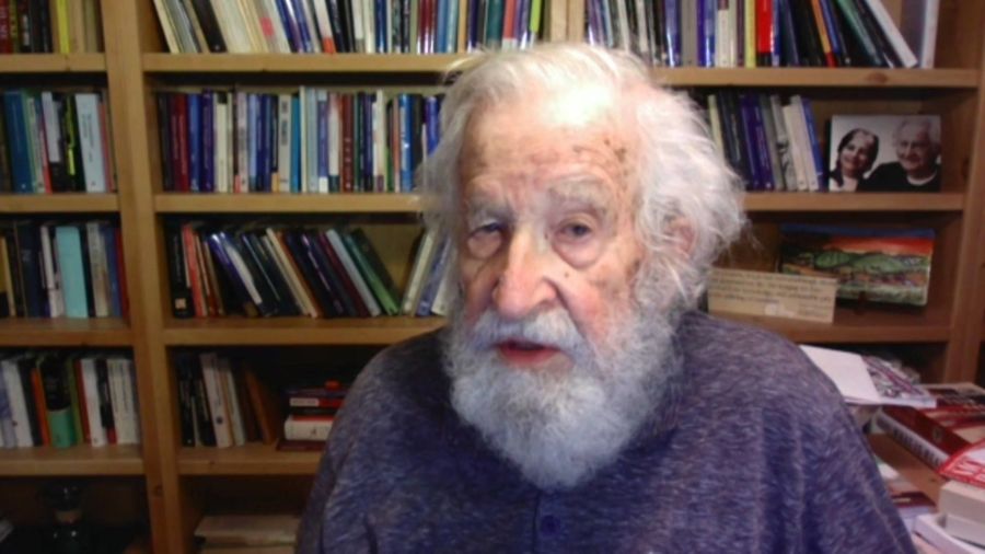 Ünlü düşünür Noam Chomsky hayatını kaybetti