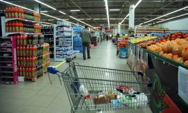 Kosova'da Tüketim Fiyatları Sürekli Artışta