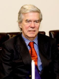 Cooper'in Çabaları Gelecek Hafta Da Devam Edecek