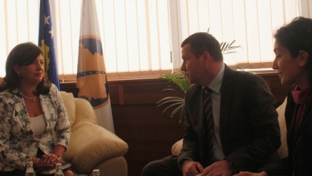 Daka, AB Gözlemcileriyle Görüştü