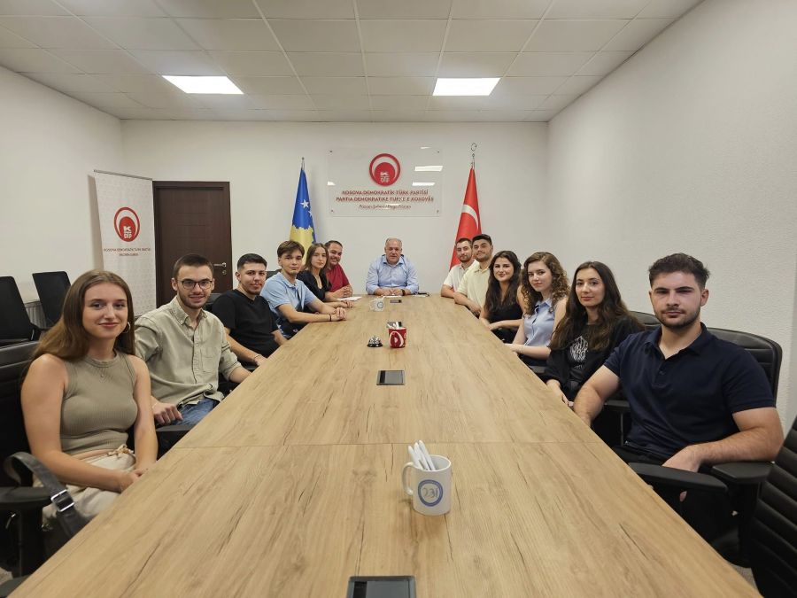 KDTP, Gençlerin Her Zaman Yanında Olacak