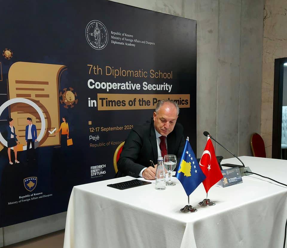 Bakan Damka, Kosova Türk Toplumunu Tanıttı
