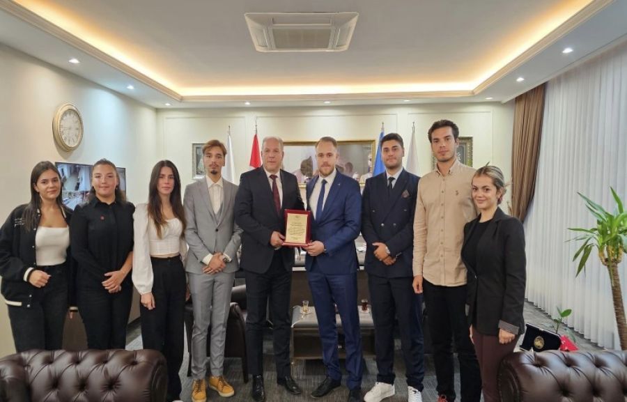  Türkiye`de Okuyan Öğrenciler Birliği`nden Damka`ya Teşekkür Ziyareti