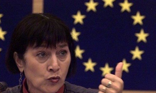 Kosova'nın Tanınması, Sırbistan İçin AB'nin Temel Şartı