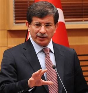 Davutoğlu: Kosova'nın Tanınması İçin Bir Girişim Başlatacağız