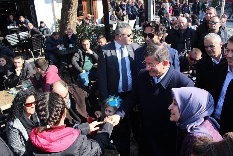 Davutoğlu: 80 Milyon Türkiye Kosova’nın Yanındadır