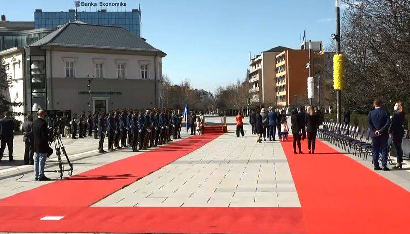Resmi Tören İçin Herşey Hazır