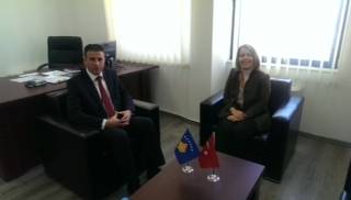 Büyükelçi Ozan Bakan Demiri'yi Ziyaret Etti