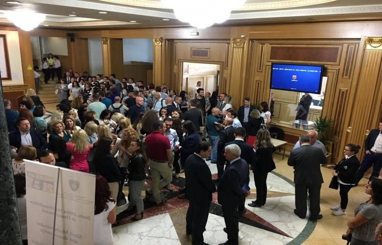 Meclis, Demokrasi Gününü Kaydediyor