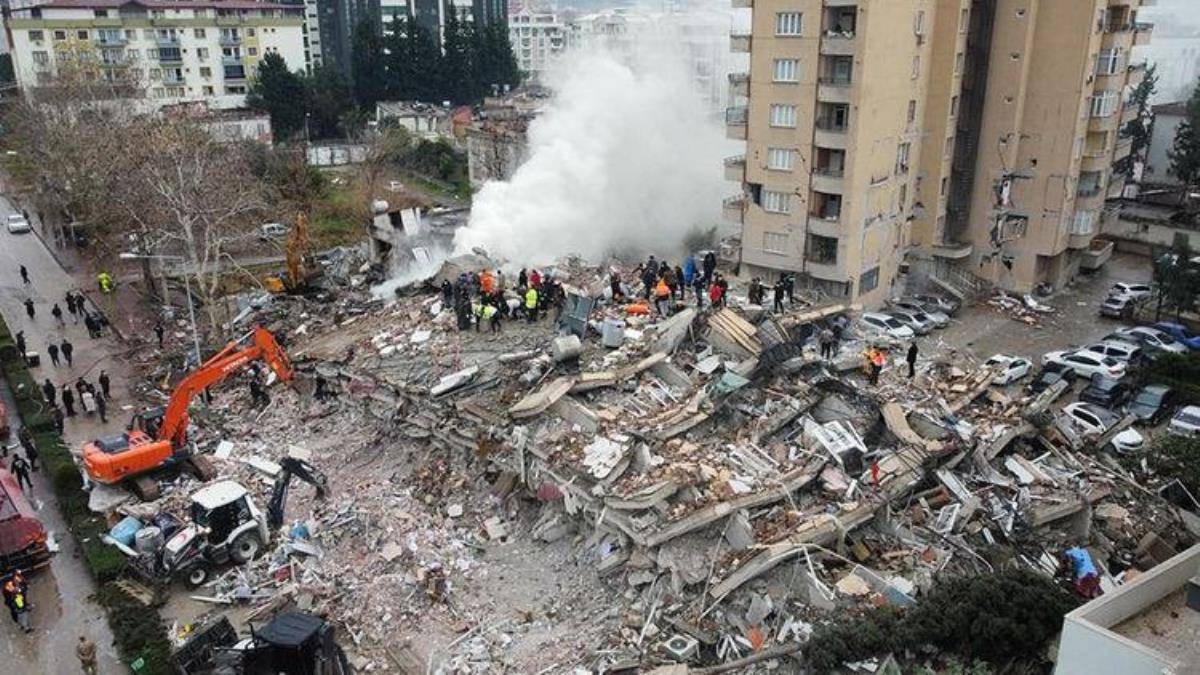 Kosova’da Toplanan Nakdi Yardımlar Depremzedelere Ulaştırılıyor