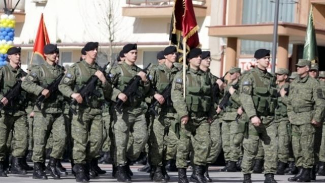 Sırp Milletvekilleri KSK İle İlgili Anayasa Değişiklikleri Oylamayacak