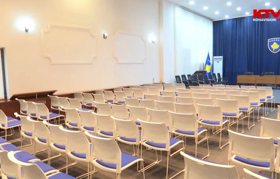 Meclis Bugün Olağanüstü Şartlarda Toplanıyor