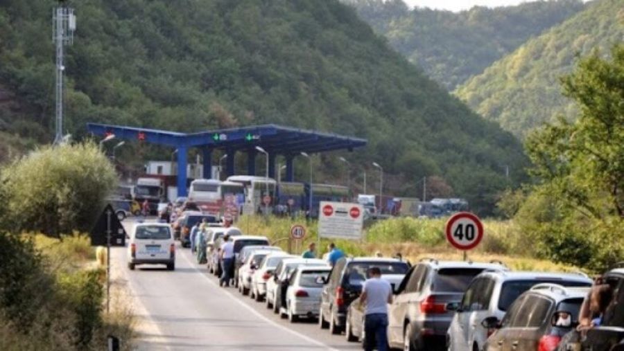 Sınır Kapılarında Yoğunluk: Merdare ve Dheu i Bardhë’de Uzun Bekleyişler