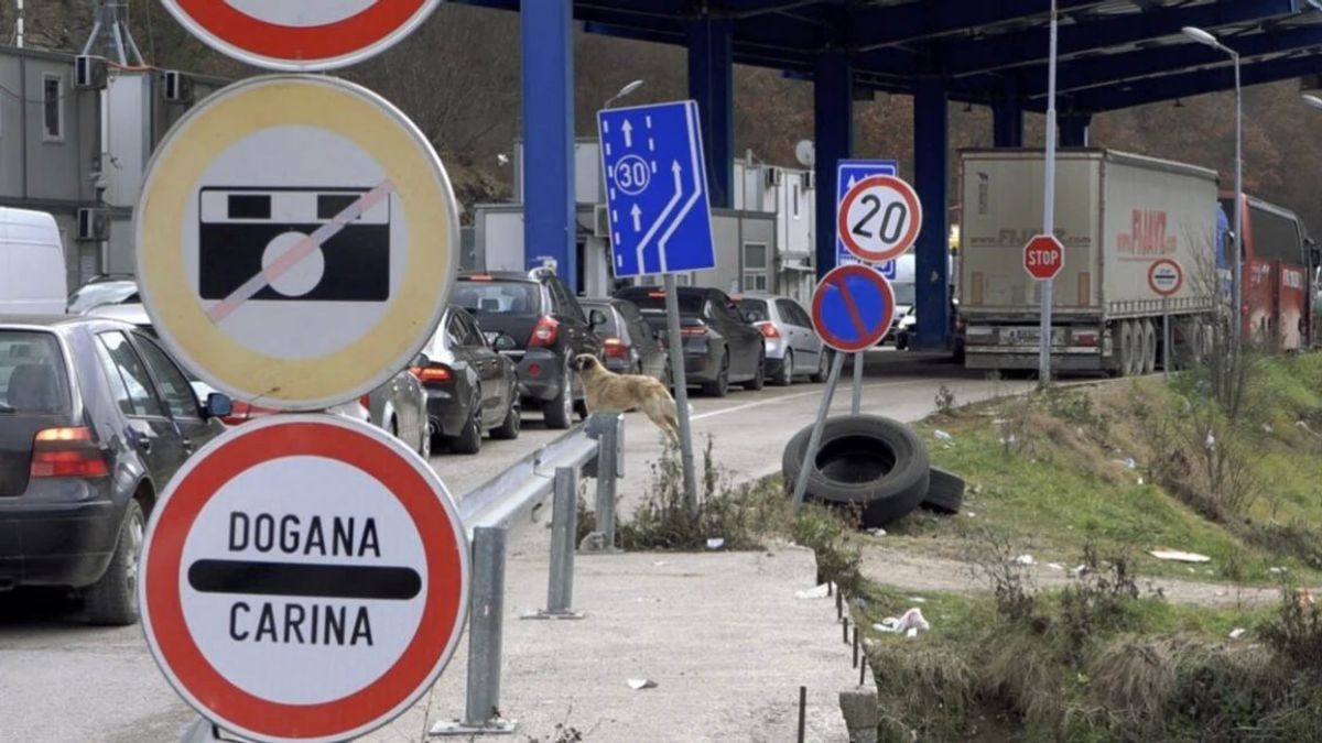 Dheu i Bardhë Sınır Kapısı'nda Bekleme Süresi 50 Dakikaya Kadar Çıktı